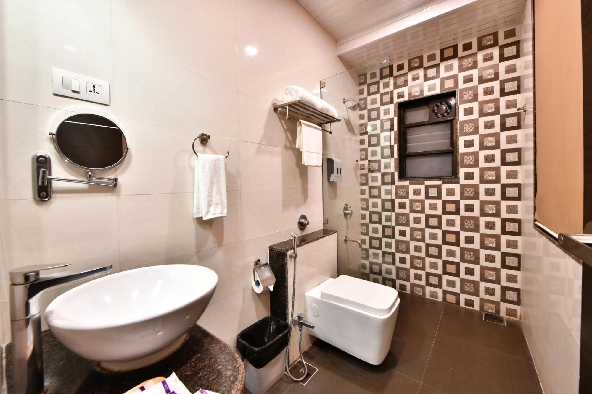 Click Hotel Sagar Plaza Chakan, Pune 외부 사진