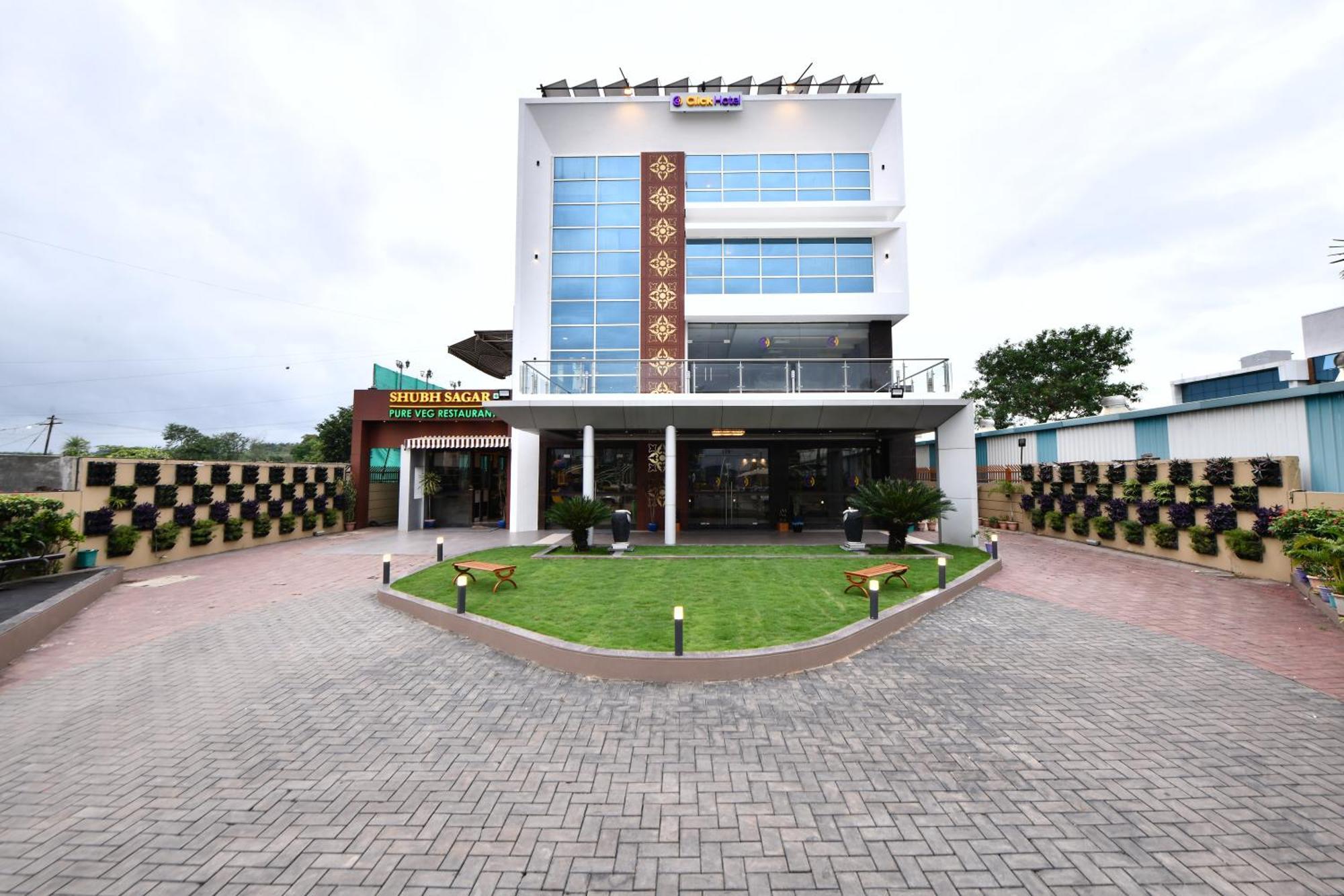 Click Hotel Sagar Plaza Chakan, Pune 외부 사진