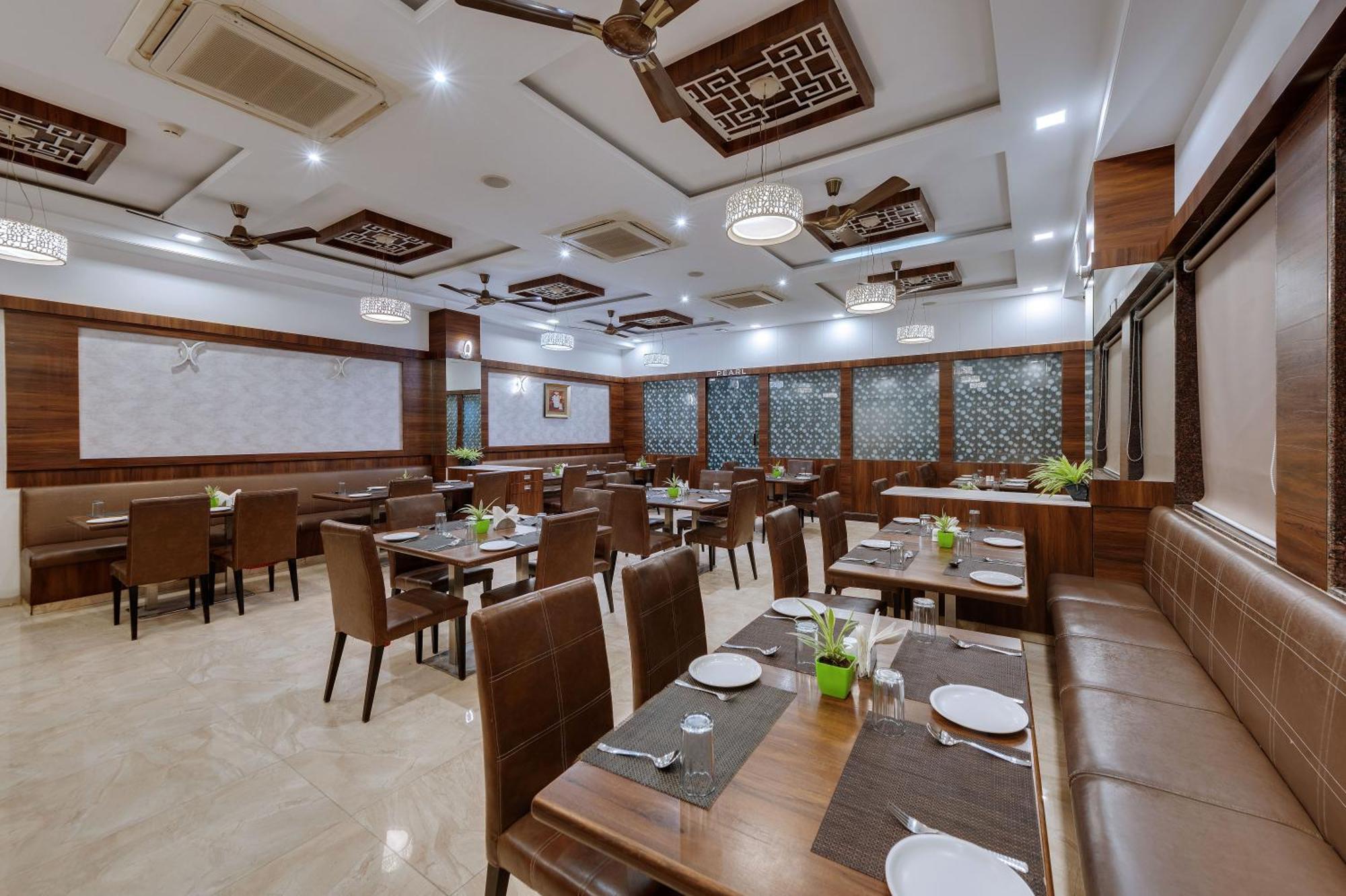 Click Hotel Sagar Plaza Chakan, Pune 외부 사진